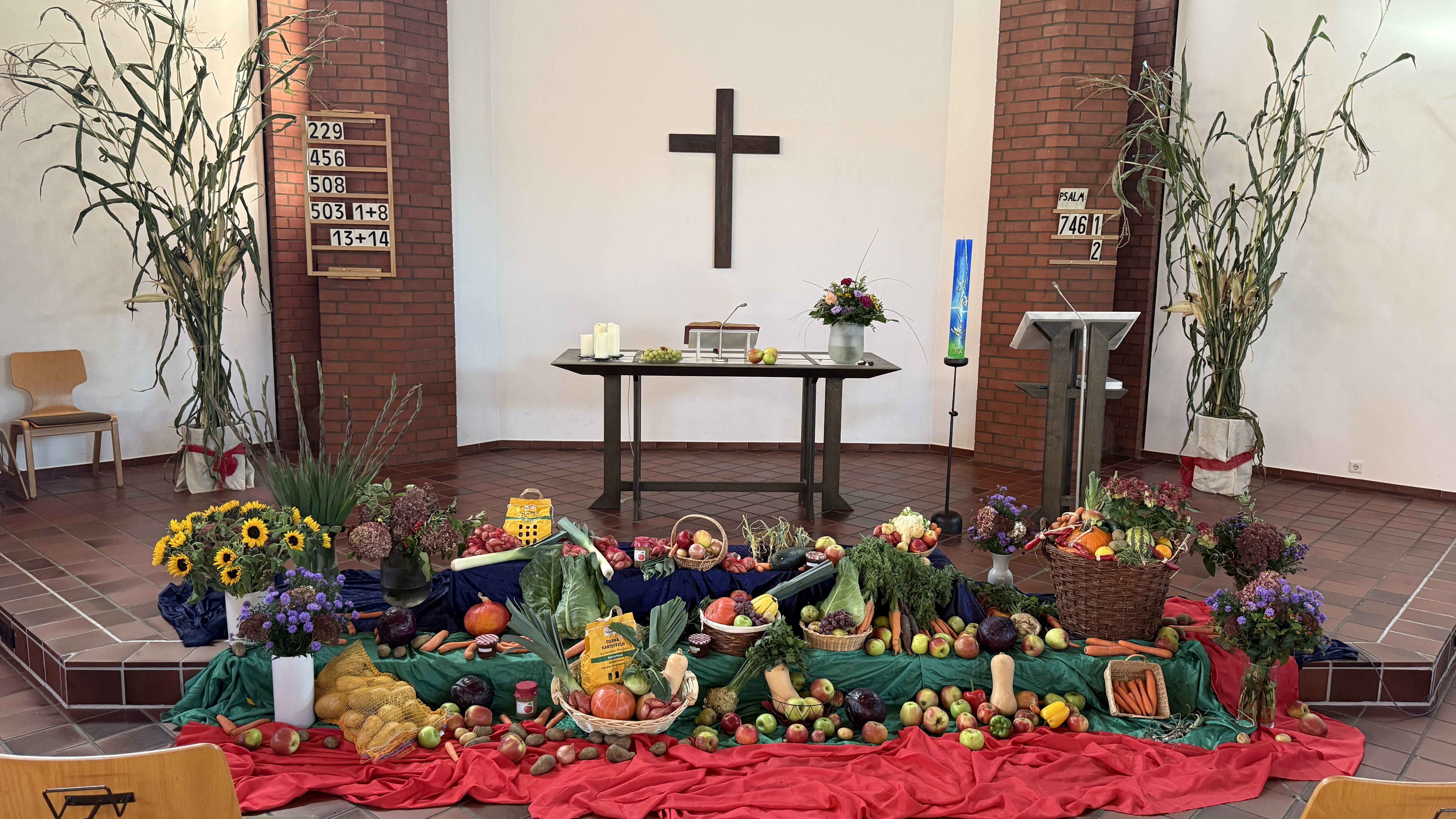 Gottesdienst zum Reformationstag für Raum 1 in der Ev. Apostelkirche, Pfarrerin Kerstin Schütz
